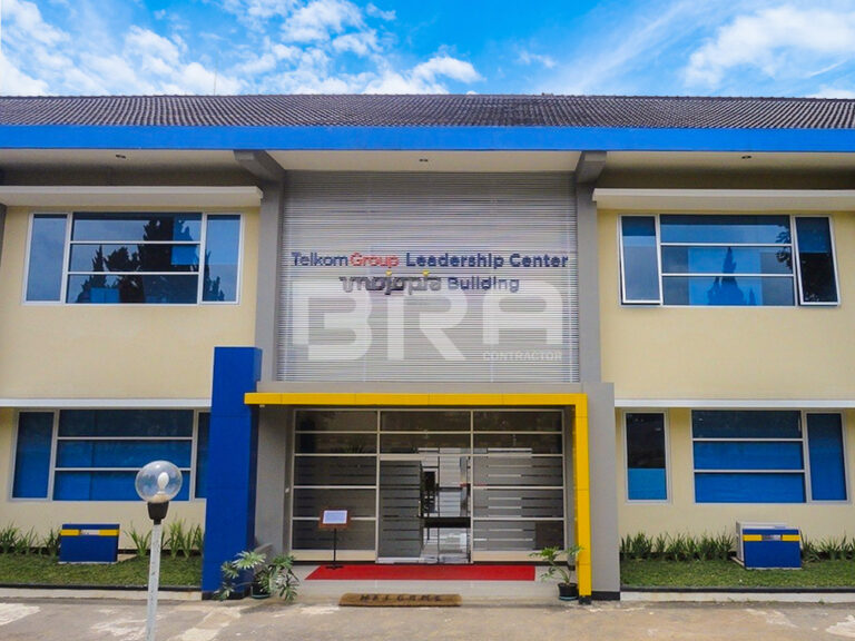 1 Renovasi Gedung I Telkom Learning Center Gegerkalong Hilir Bandung